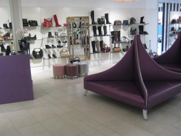 Footware Retail Fitouts 